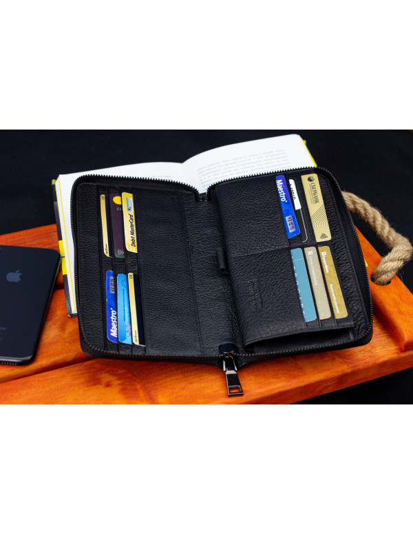 Чорний гаманець-клатч з блоком під картки під однією блискавкою з натуральної шкіри Marco Coverna МС-5901Q