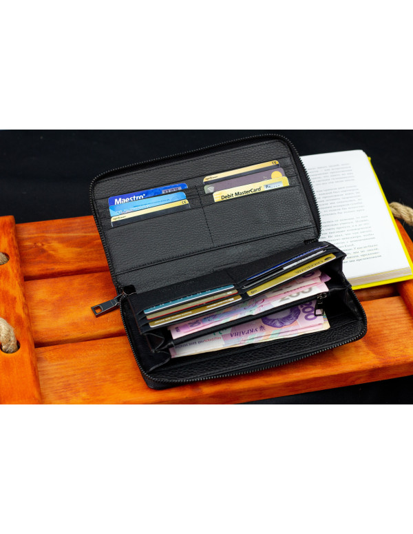 Чорний гаманець-клатч з блоком під картки під однією блискавкою з натуральної шкіри Marco Coverna МС-5901Q