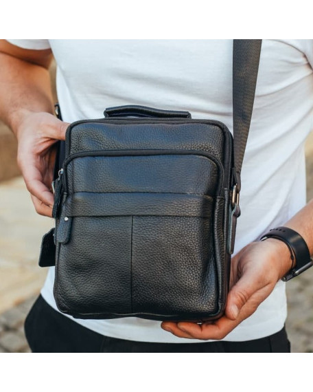 Сумка через плече з натуральної шкіри Isernia, чорна