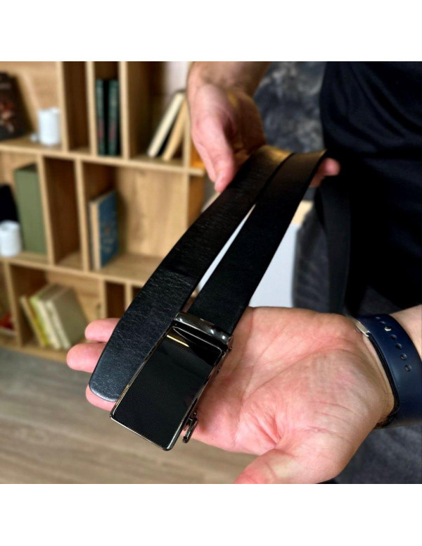 Чоловічий шкіряний ремінь із пряжкою автомат 3733