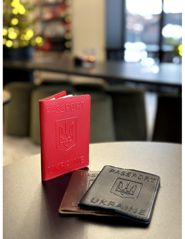 Стильні шкіряні обкладинки для паспорта