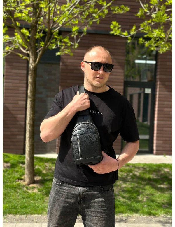 Чоловічий стильний слінг Lucca, чорна