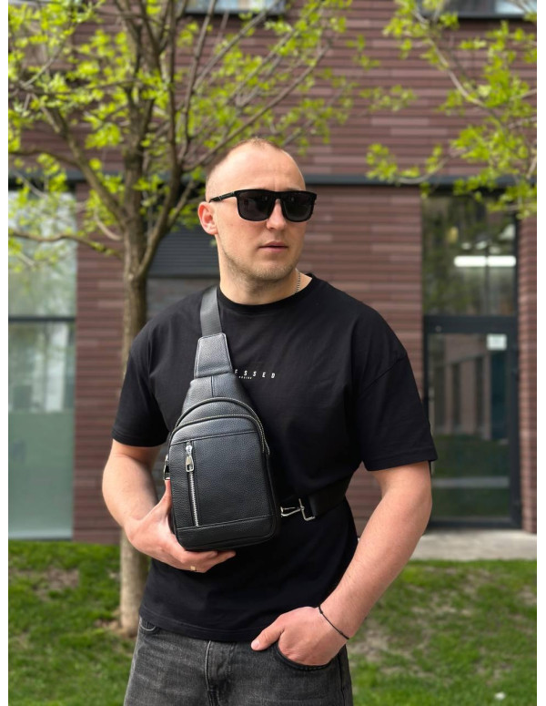 Чоловічий стильний слінг Lucca, чорна