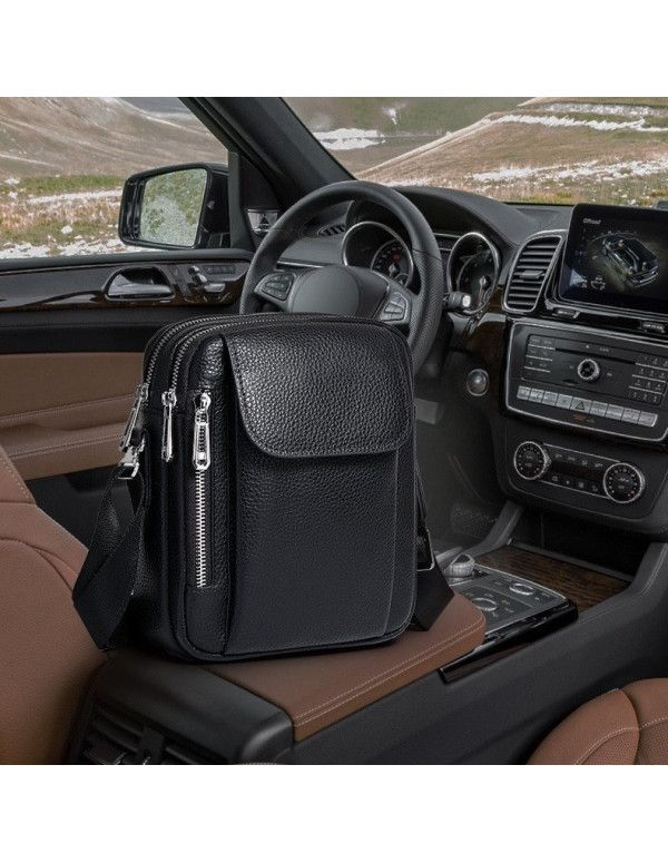 Чоловіча шкіряна сумка-барсетка  Viterbo, чорна