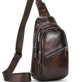 Чоловічий шкіряний слінг на одне плече Carpi, коричневий