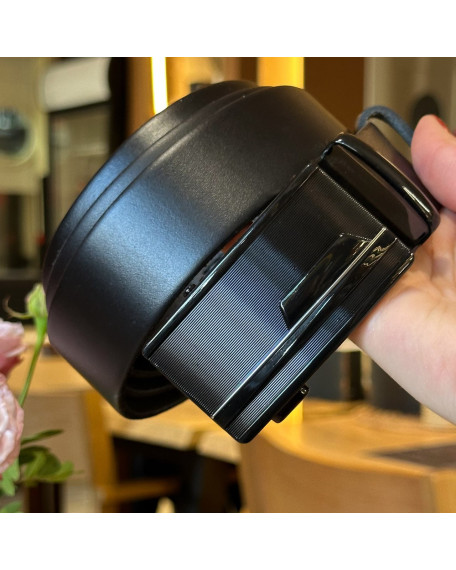 Чоловічий шкіряний ремінь із пряжкою автомат 4978