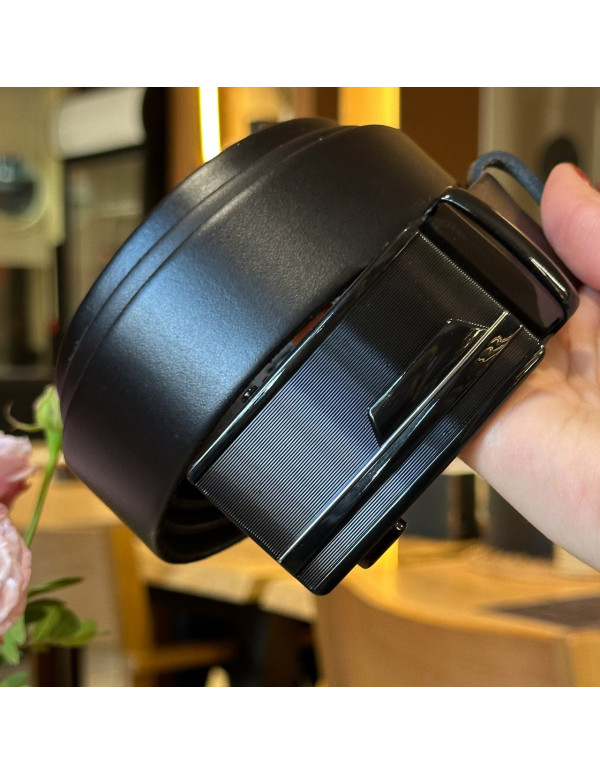 Чоловічий шкіряний ремінь із пряжкою автомат 4978