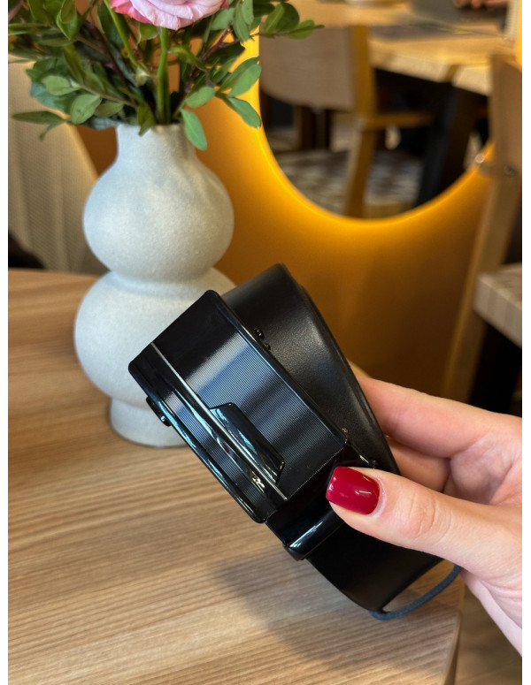 Чоловічий шкіряний ремінь із пряжкою автомат 4978