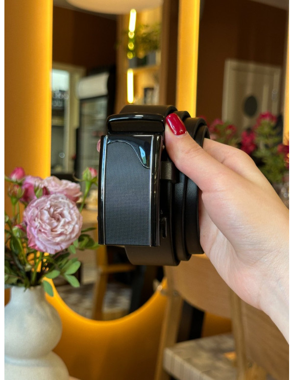 Чоловічий шкіряний ремінь із пряжкою автомат 8490