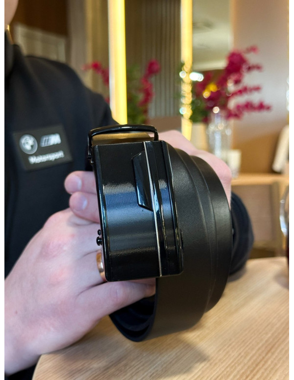 Чоловічий шкіряний ремінь із пряжкою автомат 4978