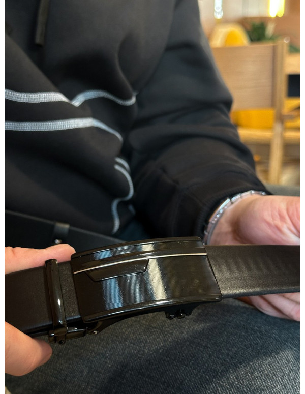 Чоловічий шкіряний ремінь із пряжкою автомат 4978