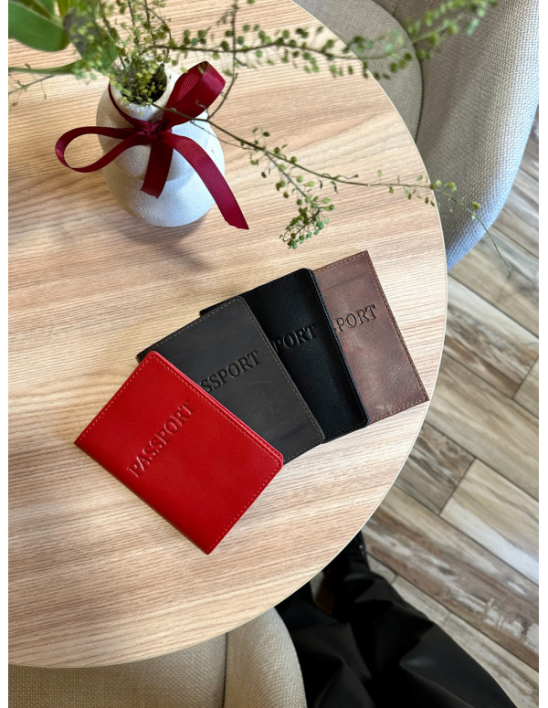 Шкіряна обкладинка для паспорта з написом 1940