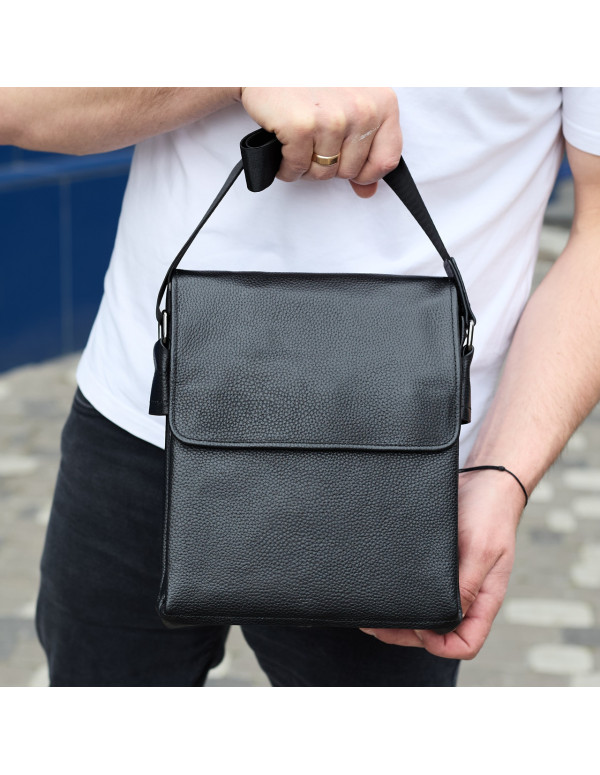 Сумка месенджер Aver, чорна