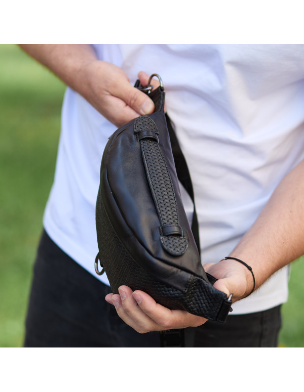 Чоловіча нагрудна умка бананка з натуральної шкіри Moorano