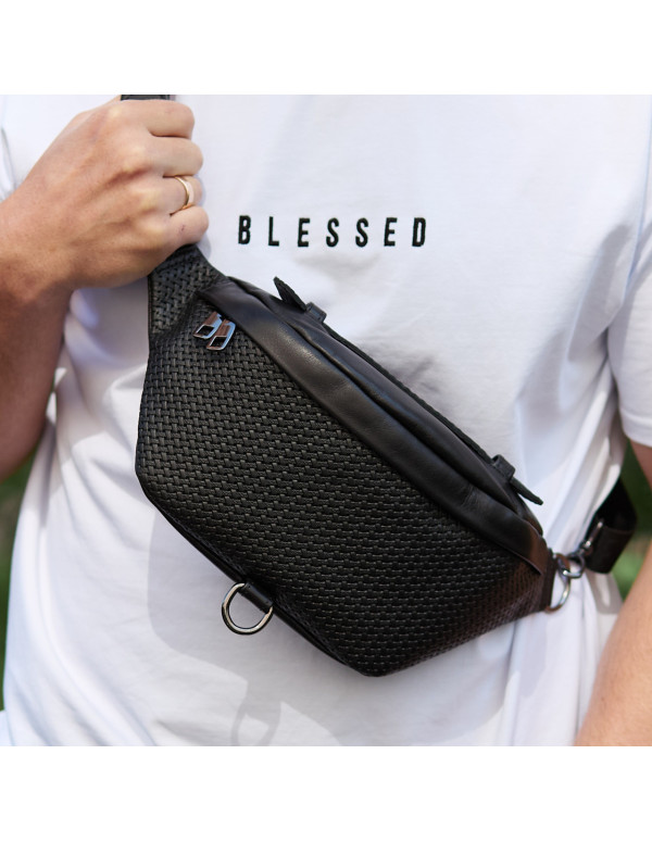 Чоловіча нагрудна умка бананка з натуральної шкіри Moorano