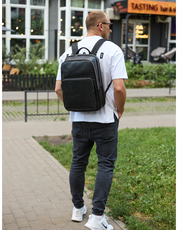 Класичний чоловічий рюкзак зі шкіри Belluno, чорний