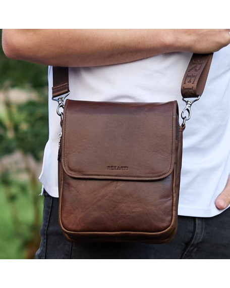 Барсетка з клапаном через плече Velaro, коричнева