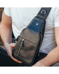 Шкіряний чорний чоловічий слінг Desio, чорний