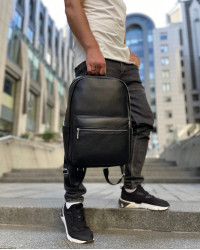 Шкіряний чоловічий рюкзак міський Calder,чорний