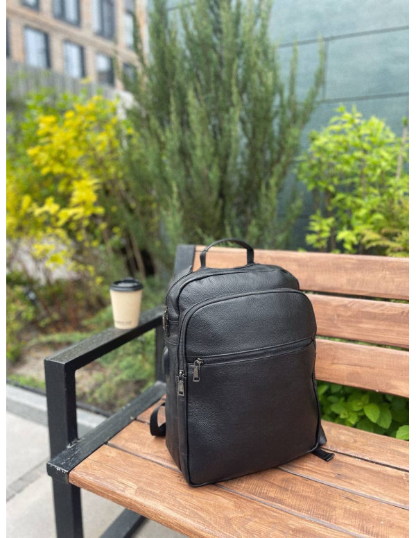 Рюкзак шкіряний для чоловіка Lorman, чорний колір