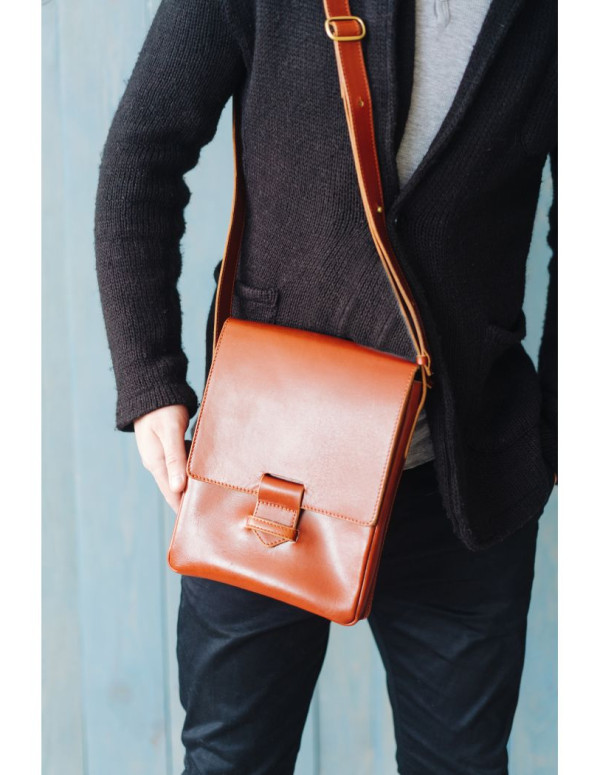 Чоловіча шкіряна сумка-месенджер Esquire світло-коричнева - BN-BAG-18-k