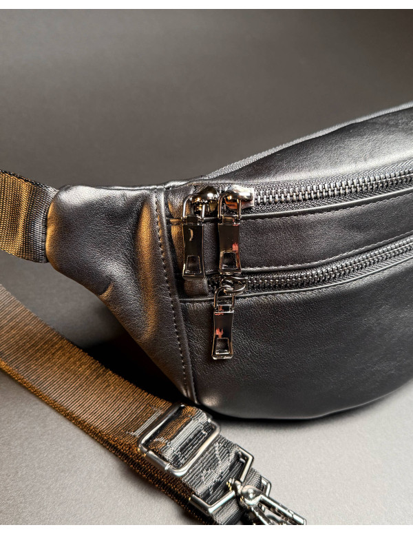 Стильна чоловіча бананка з натуральної гладкої шкіри Bergamo, чорна