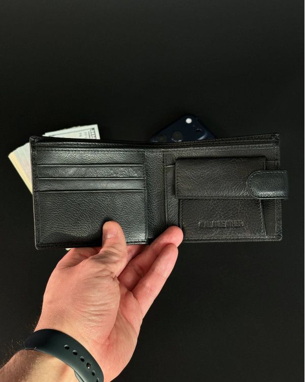 Шкіряне чоловіче портмоне на кнопці ST Leather ST-104-1 чорний