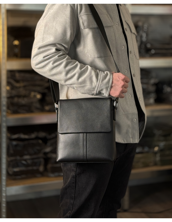 Чоловічий класичний шкіряний месенджер через плече Aron, чорний