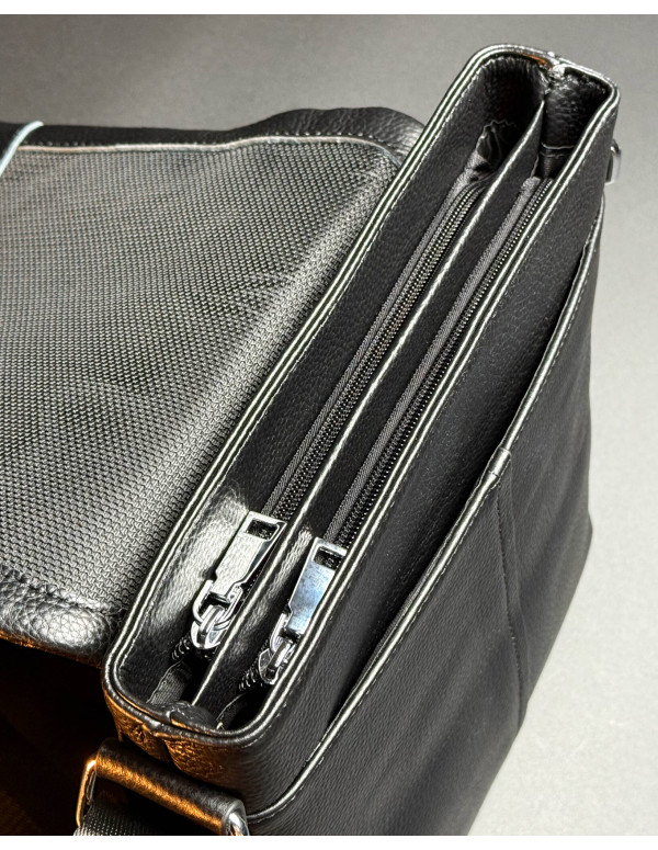 Чоловічий класичний шкіряний месенджер через плече Aron, чорний