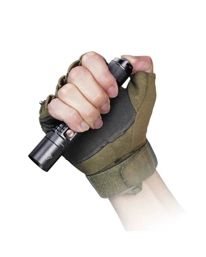 Ліхтар ручний Fenix UC35 V20 CREE XP-L HI V3