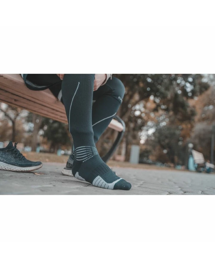 Шкарпетки водонепроникні Dexshell Compression Mudder, р-р XL, сірі