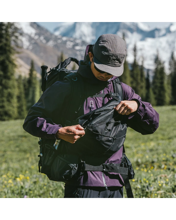 Рюкзак туристичний Naturehike Helium CNK2450XB014, 70 л, чорний, L