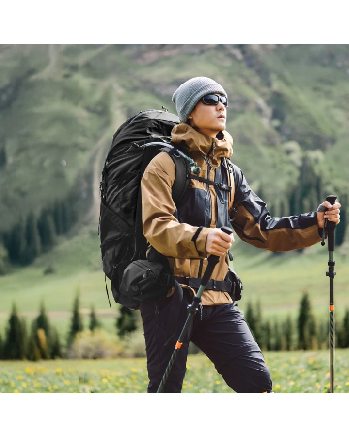 Рюкзак туристичний Naturehike Helium CNK2450XB014, 70 л, чорний, M