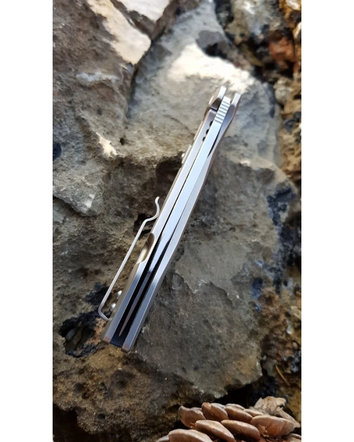 Ніж складаний туристичний Ruike P135-SF, Sandvik 14C28N, сталь, сірий