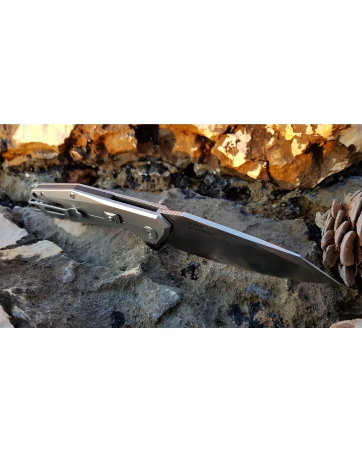 Ніж складаний туристичний Ruike P135-SF, Sandvik 14C28N, сталь, сірий